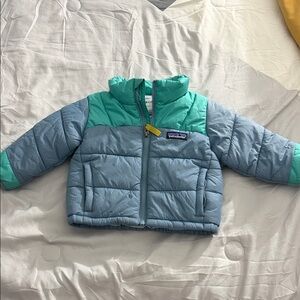 Patagonia kids size 6-12M